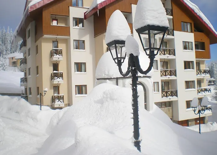 Complex Lucky アパートホテル パンポロボ